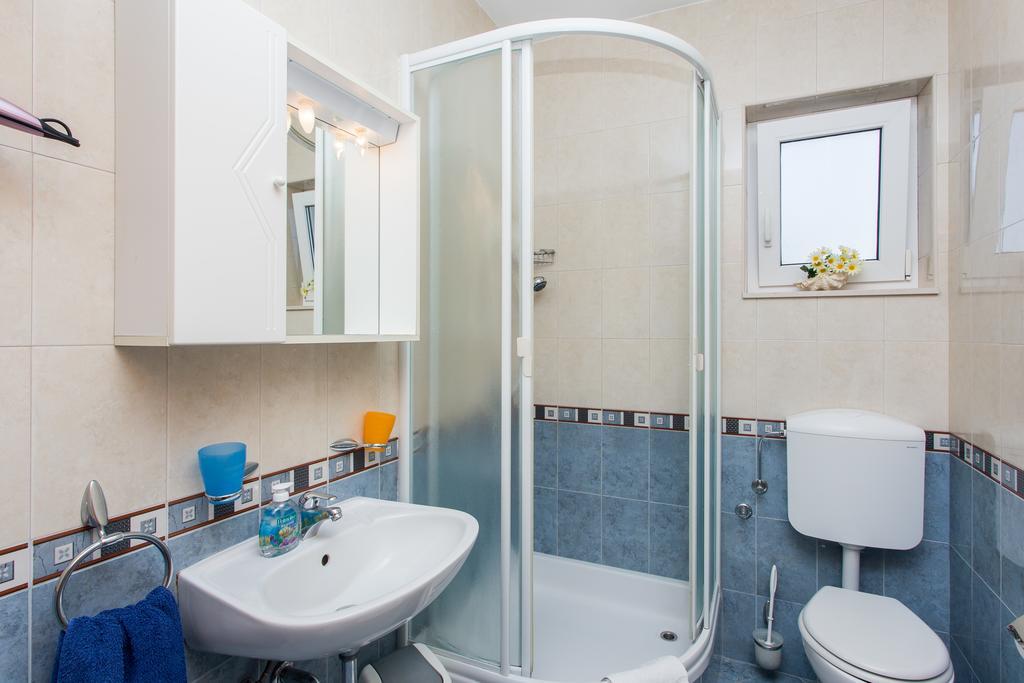 מליני Apartments Mira מראה חיצוני תמונה