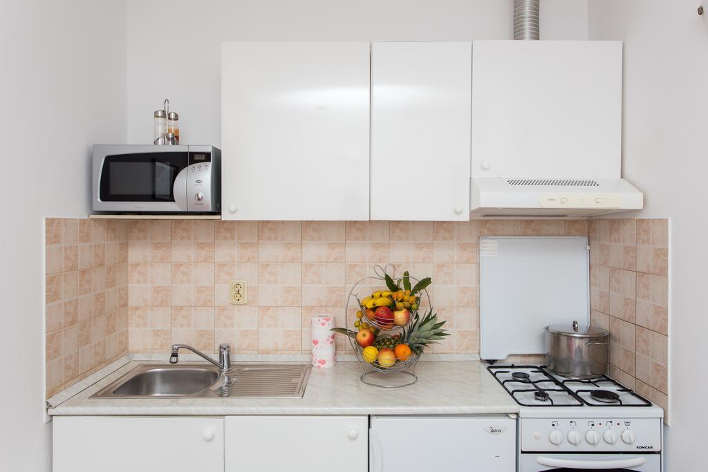 מליני Apartments Mira מראה חיצוני תמונה