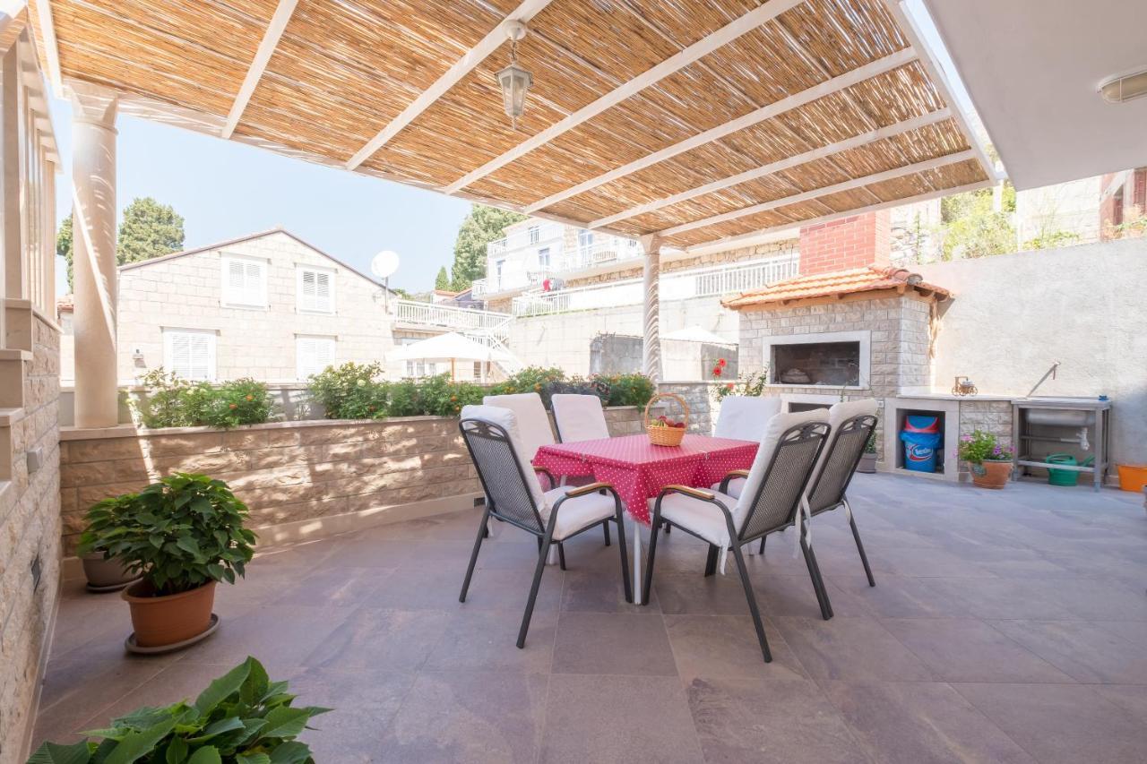 מליני Apartments Mira מראה חיצוני תמונה